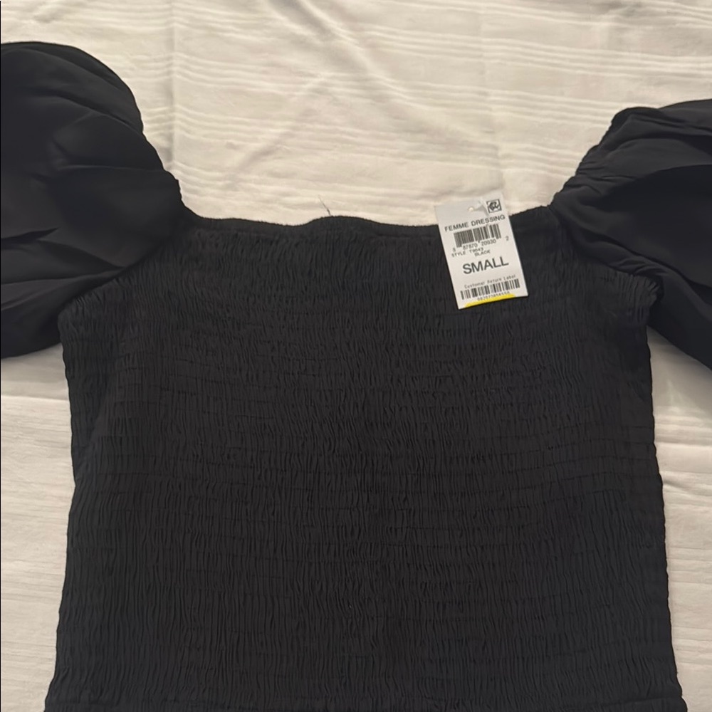 Chic Black Smocked Cap Sleeve Blouse